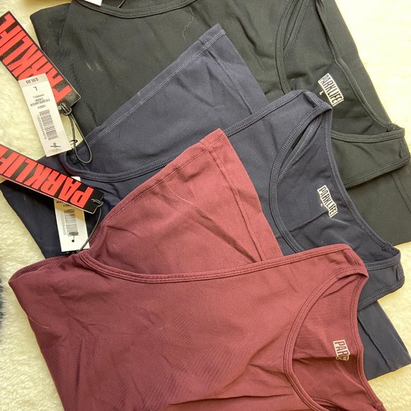 Aritzia Parklife Tank Top Bundle - Picture 2 of 5